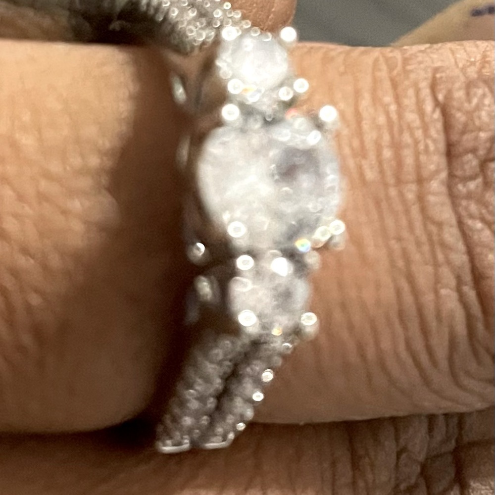 Silver woman ring. Size 9